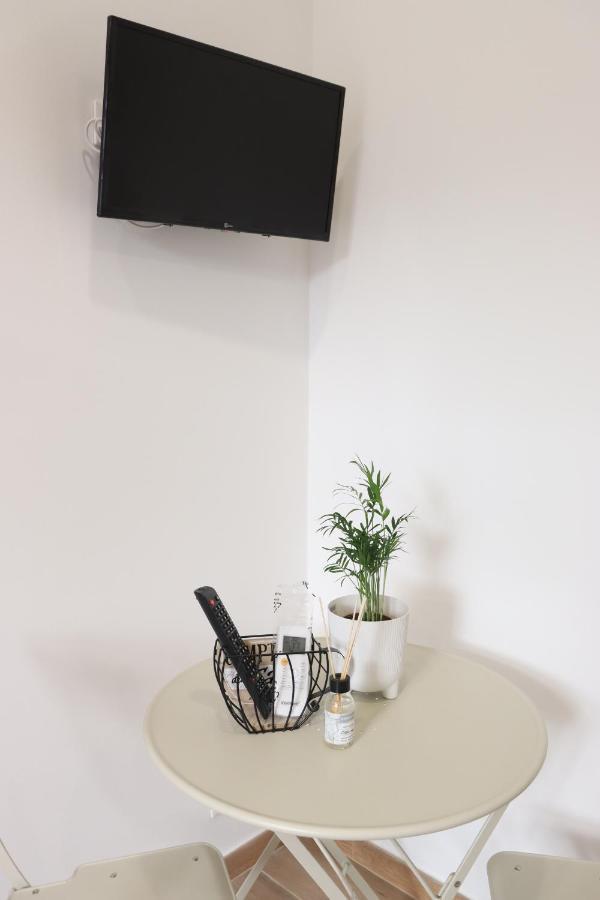 U Cuttigghiu Appartement Catánia Buitenkant foto